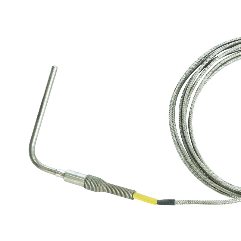 Small type thermocouple
