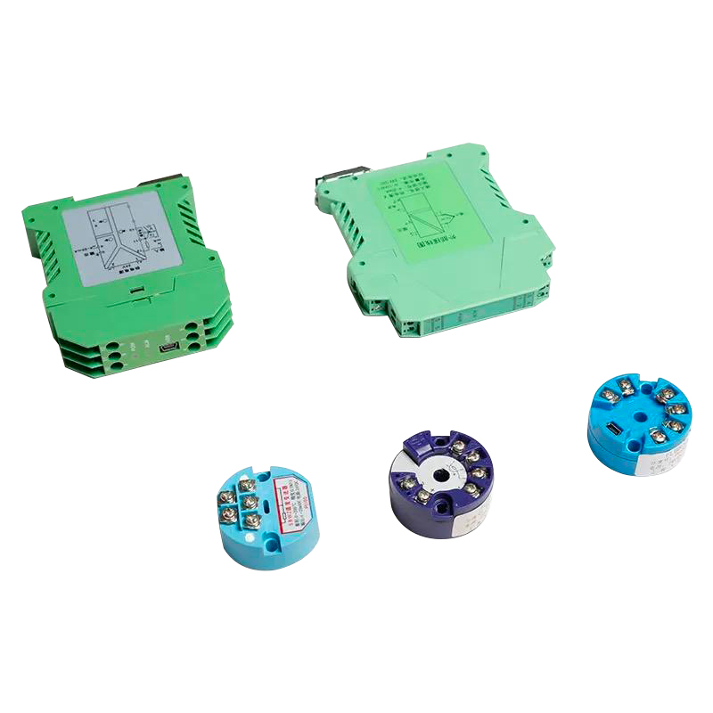 Integrated temperature transmitter