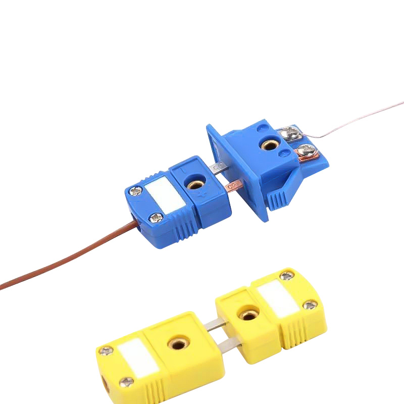 Movable ferrule union